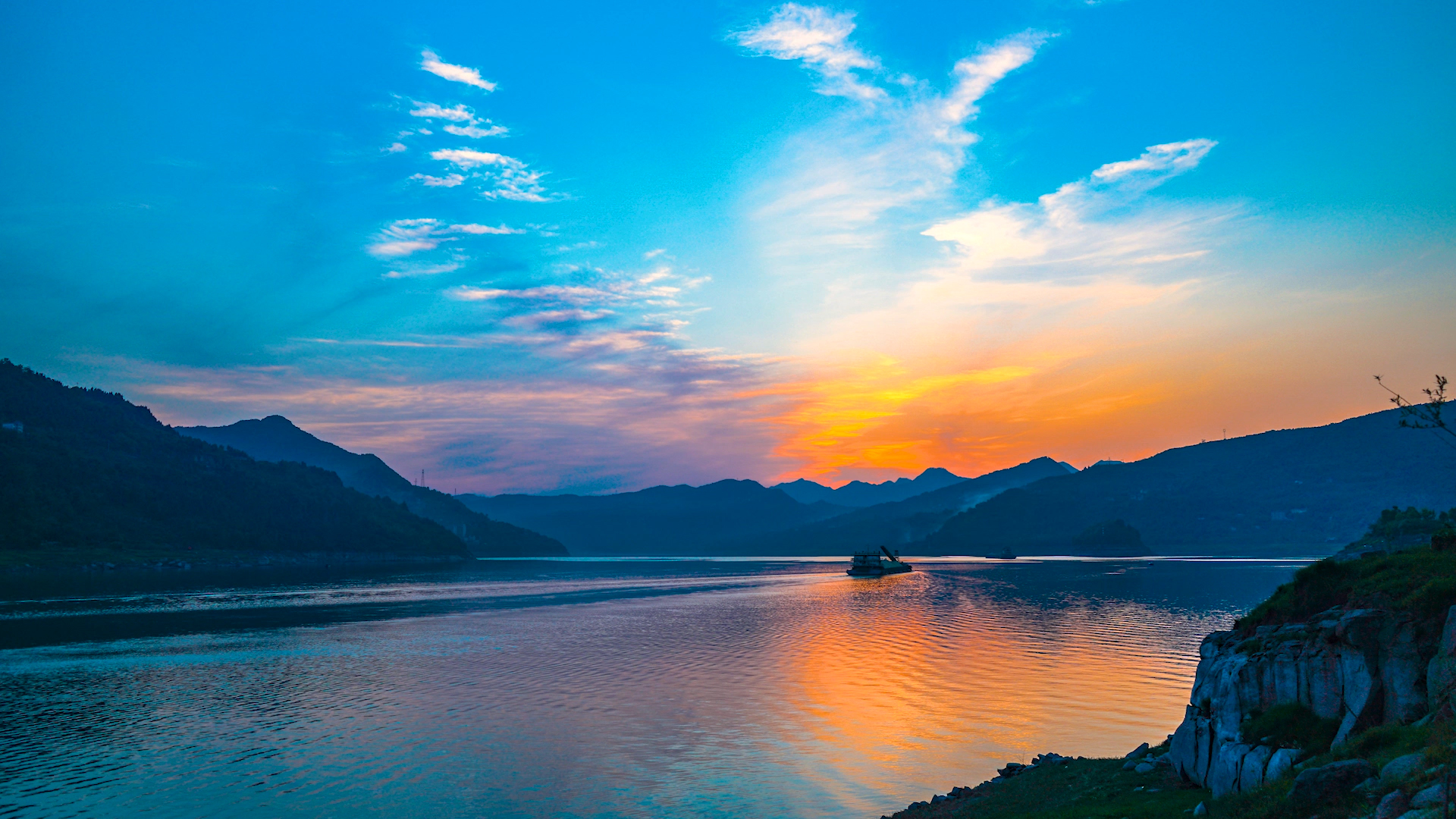 outlookmailplus：会提取验证码的邮箱管理器？解放双手，快速注册！